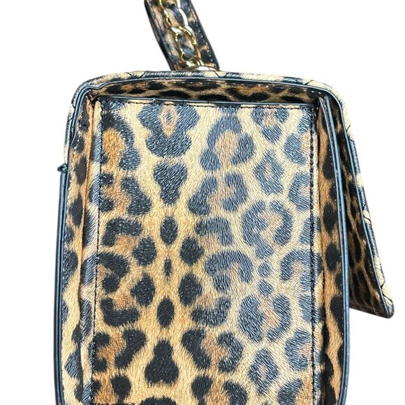 HOTSEXY Leopard Print Handbag and Wallet Set - Picture 6 of 17